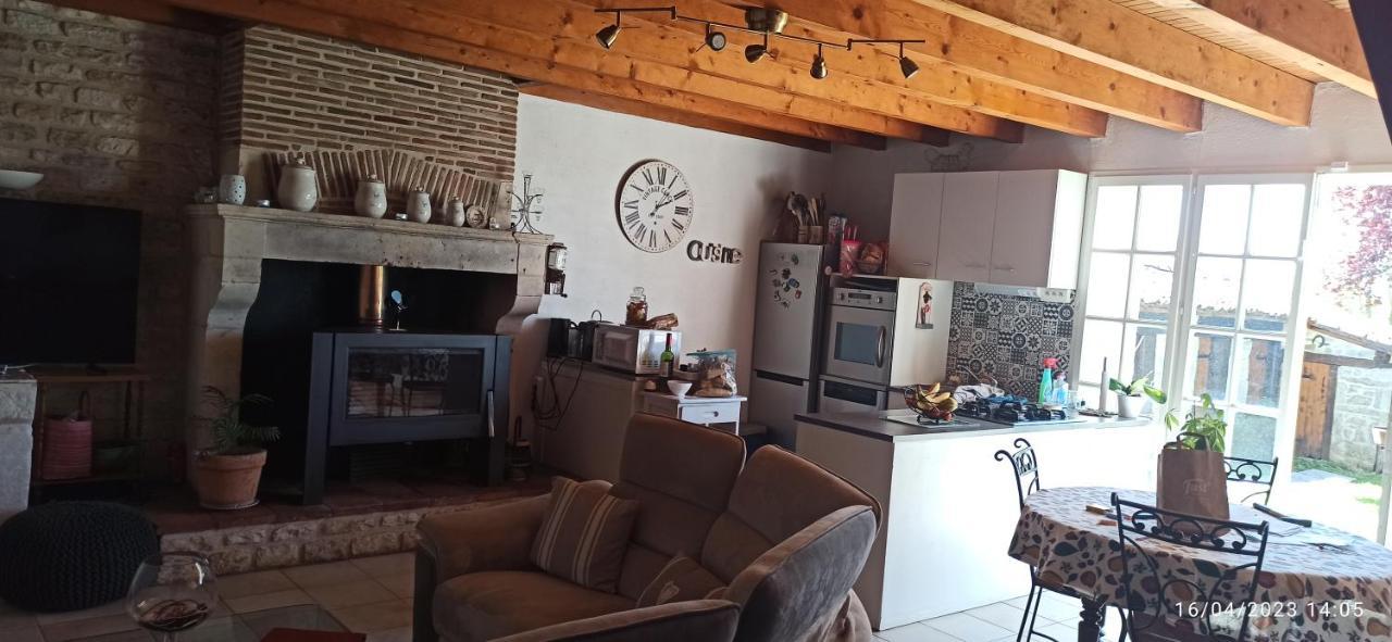 La Maison De Marie Verteuil-sur-Charente Zewnętrze zdjęcie